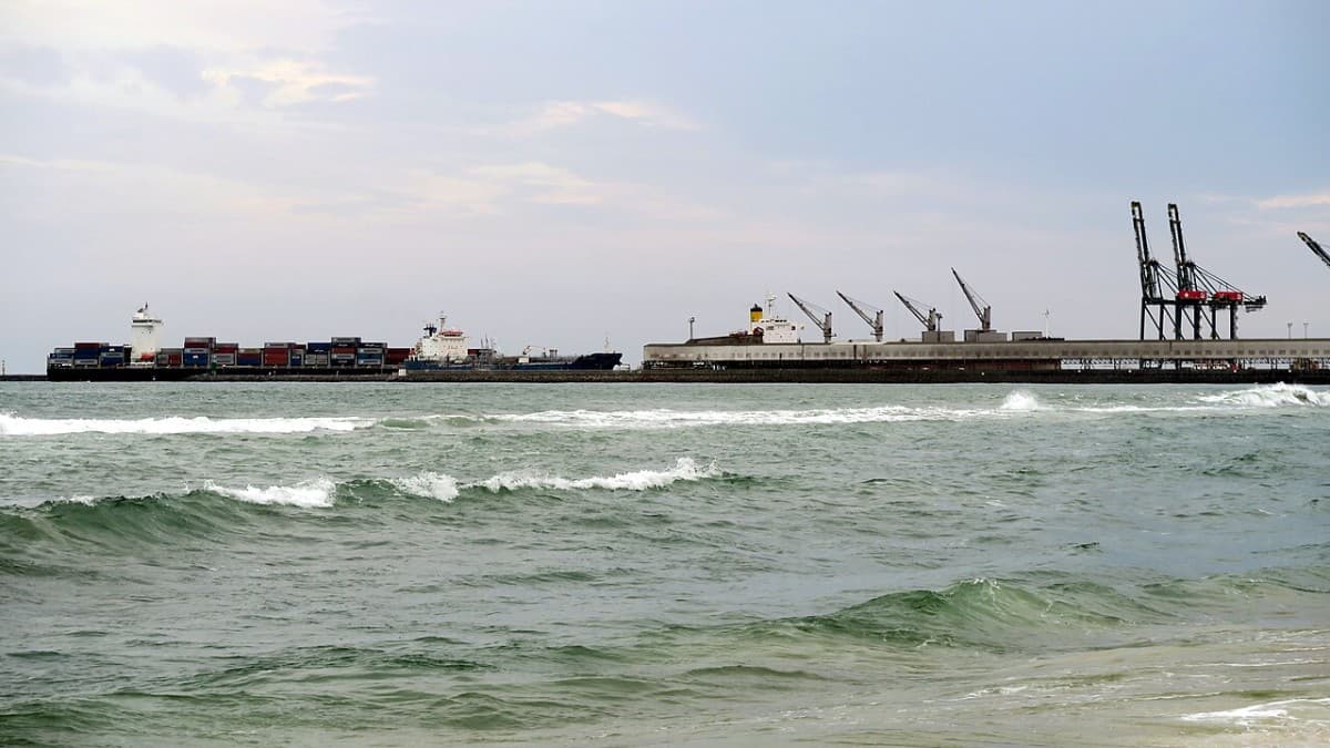 Shipping from Turkey to Togo: Lomé Container Guide 2026